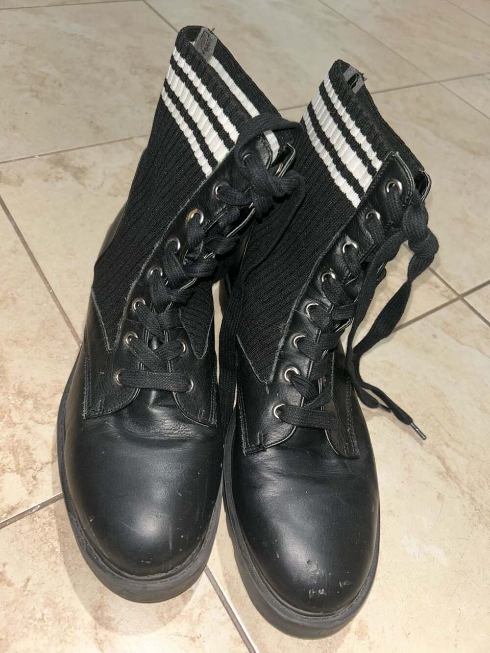 Steve Madden Black Knit Lace-Up Lug Sole Combat Boots